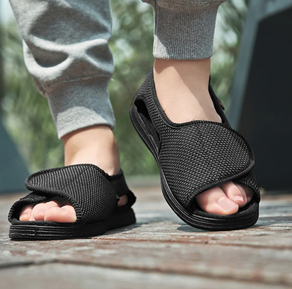Wide Diabetic Shoes for Swollen Feet