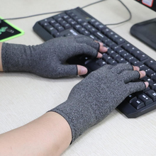 Load image into Gallery viewer, Pain Relief Therapeutic Heat Gloves
