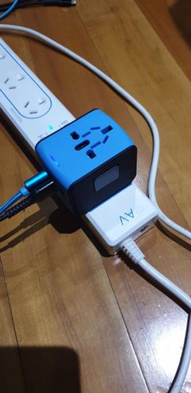 Universal Smart Travel Adapter